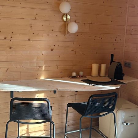 Les Lodges De Malbrough Aire-sur-la-Lys Exterior foto