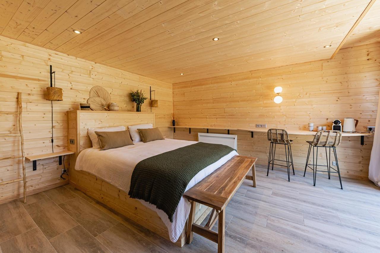 Les Lodges De Malbrough Aire-sur-la-Lys Exterior foto