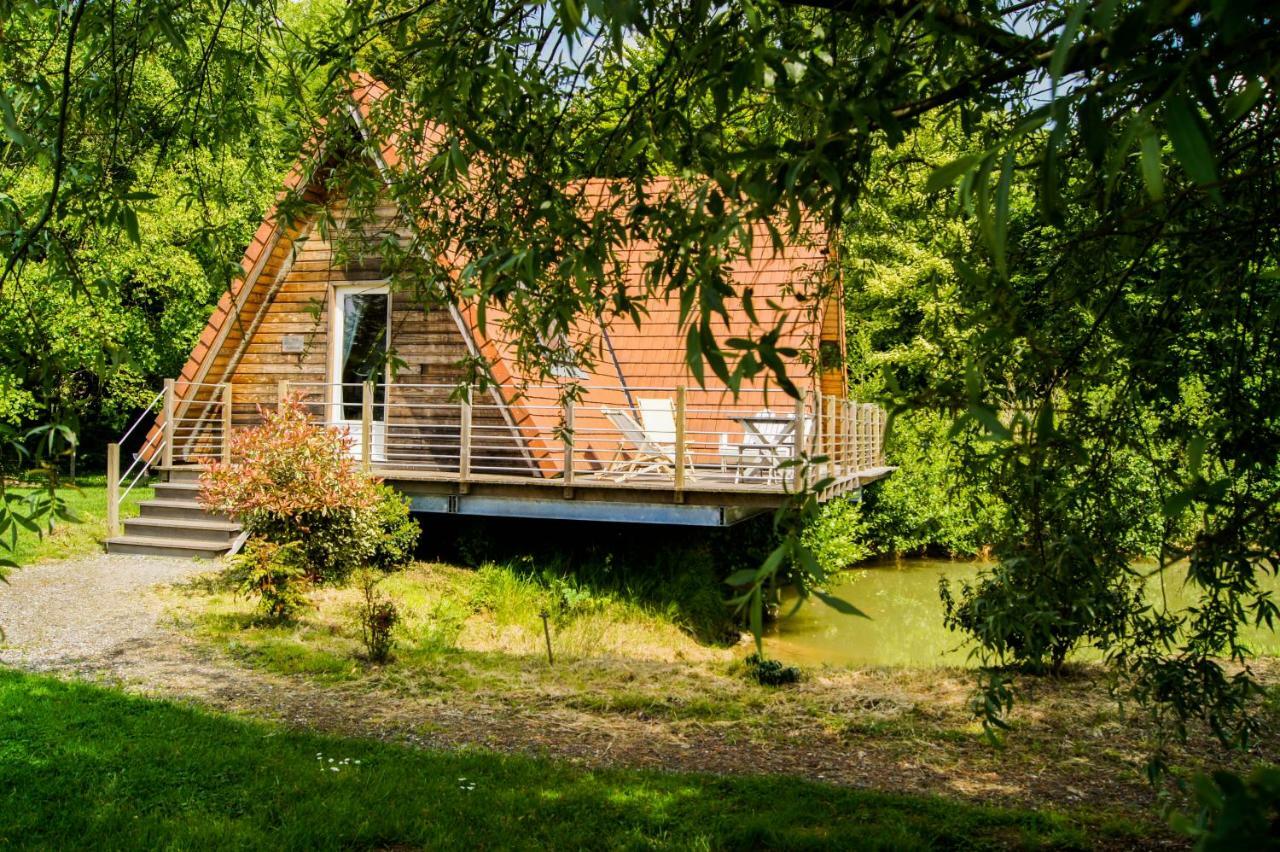 Les Lodges De Malbrough Aire-sur-la-Lys Exterior foto
